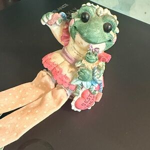 Froglegs Frog Figurine with Pink Dress and Polka Dot Legs made by Enesco# 157171